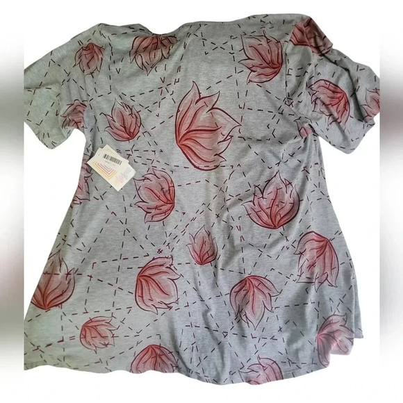 Lularoe Printed Perfect T Size 2XL NWT - Picture 3 of 4